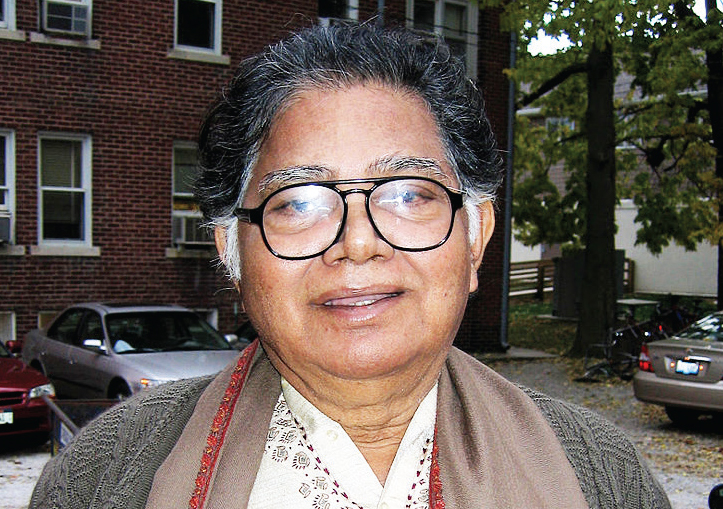 অমরত্বের যাত্রাপথের সেই নৌকা ও সুনীল