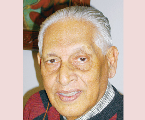 মুস্তাফা নূরউল ইসলাম : তাঁর দায়বোধের সীমানা