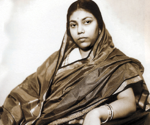 কবি-জায়া প্রমীলার কাব্যচর্চা