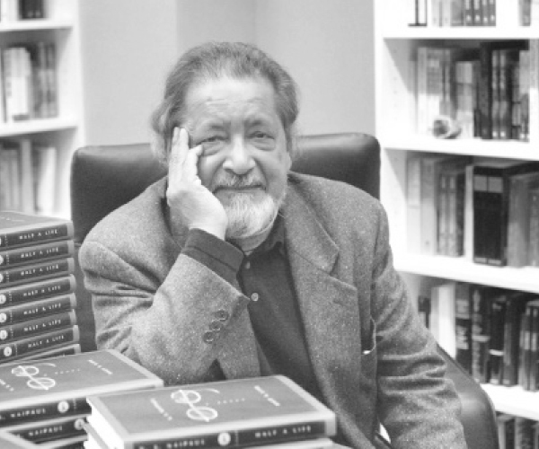 সাক্ষাৎকারে ভি এস নাইপল