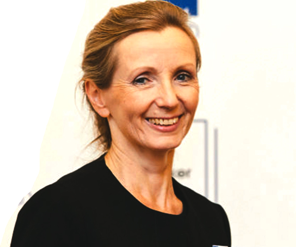 লেখালেখির চার ভাগের তিন ভাগ সময় শুধু অপেক্ষা করতে হয়