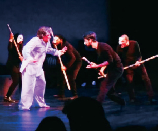 আমেরিকা-অভিবাসীদের জীবনযাত্রার নাটক  স্টোরিজ অব জ্যাকসন হাইটস