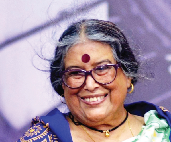 নবনীতা দেবসেন : জীবনতৃষ্ণার বাতায়ন