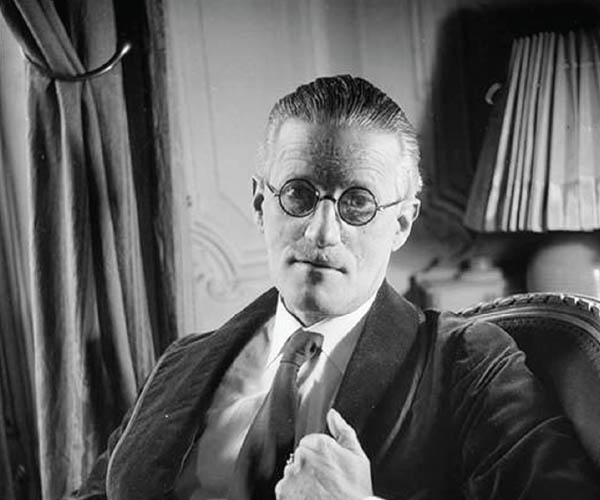 জেমস জয়েসের ইউলিসিস : পৌরাণিক আখ্যান থেকে মানবিক উপখ্যান