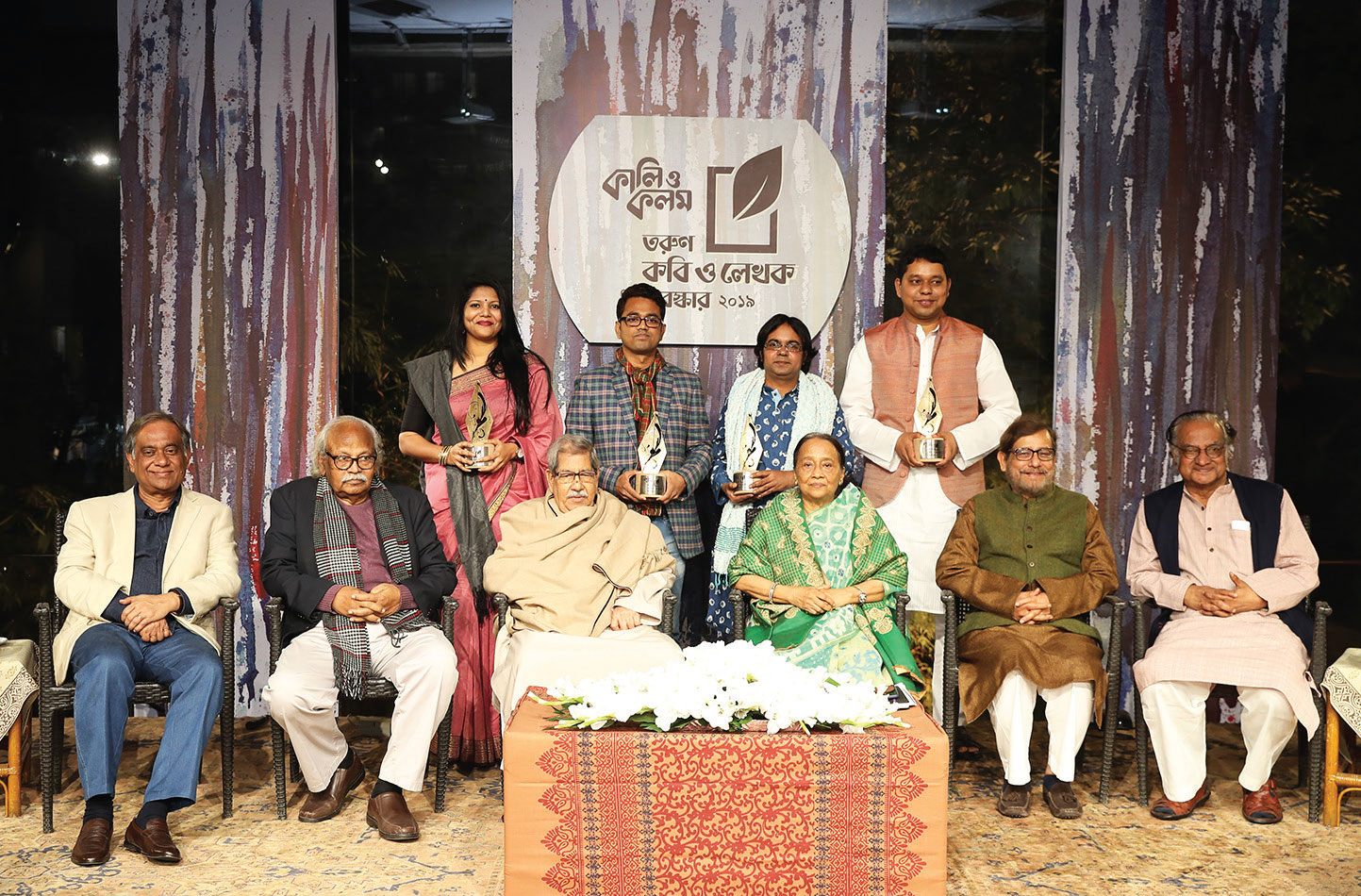 ঋদ্ধ চেতনার কর্মযজ্ঞ : আবুল হাসনাতের ভুবন