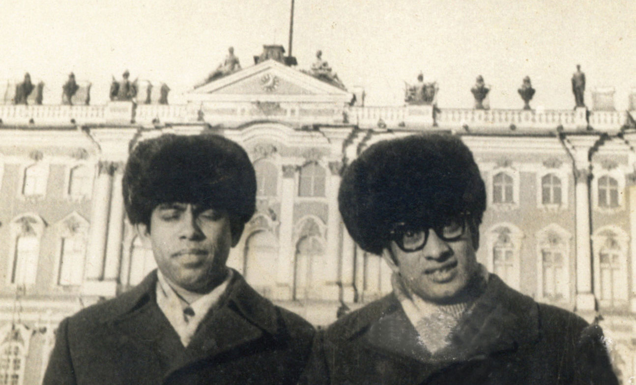 আমাদের আবুল হাসনাত