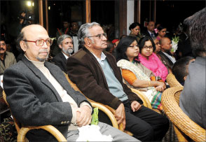 একজন অদৃশ্য সম্পাদক