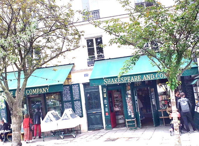 বইয়ের ভুবন : বিশ্বের দর্পণ