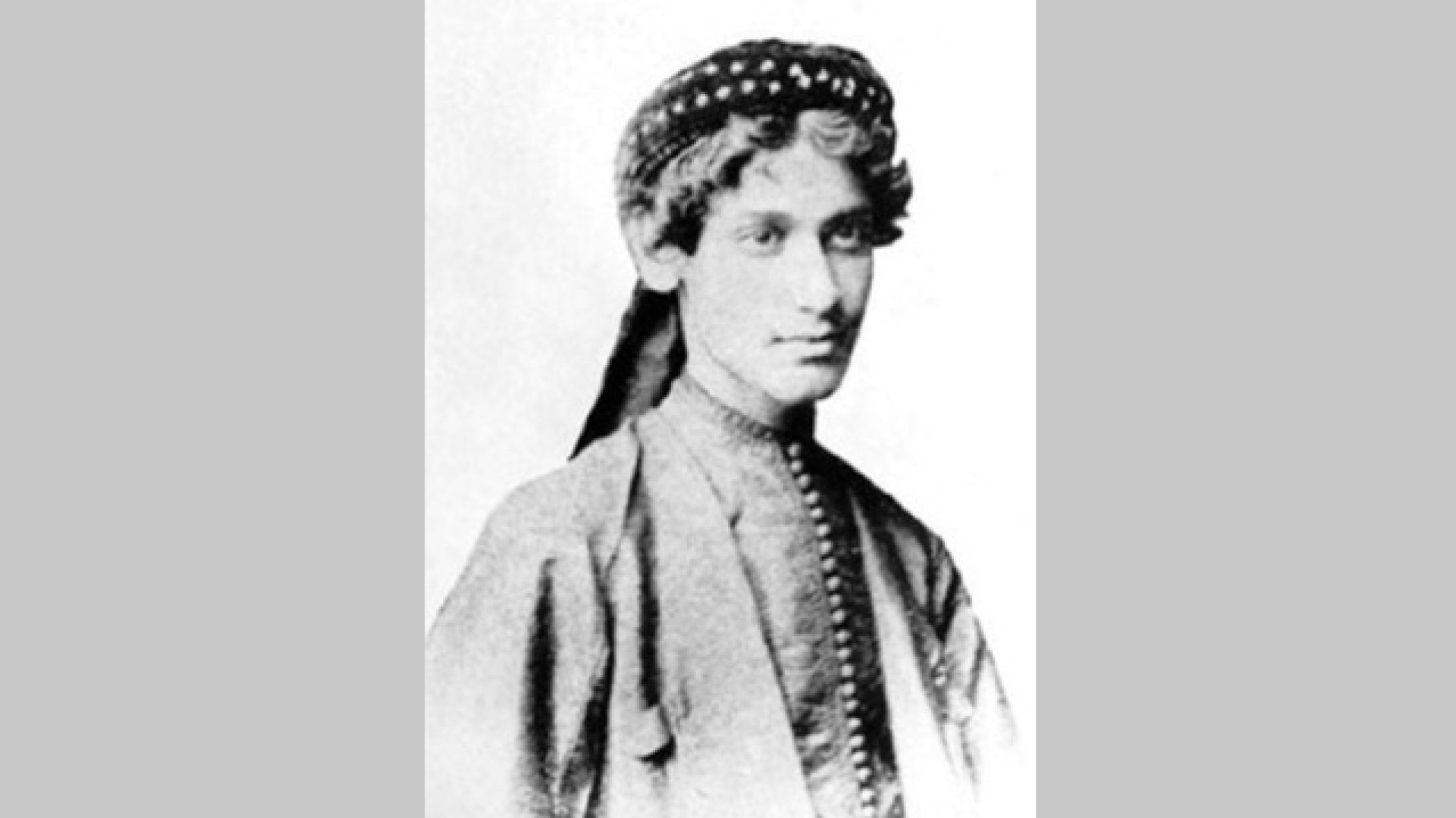 হামচূপামূ হাফ্, রবীন্দ্রনাথ ও তাঁর সৃজনভুবন