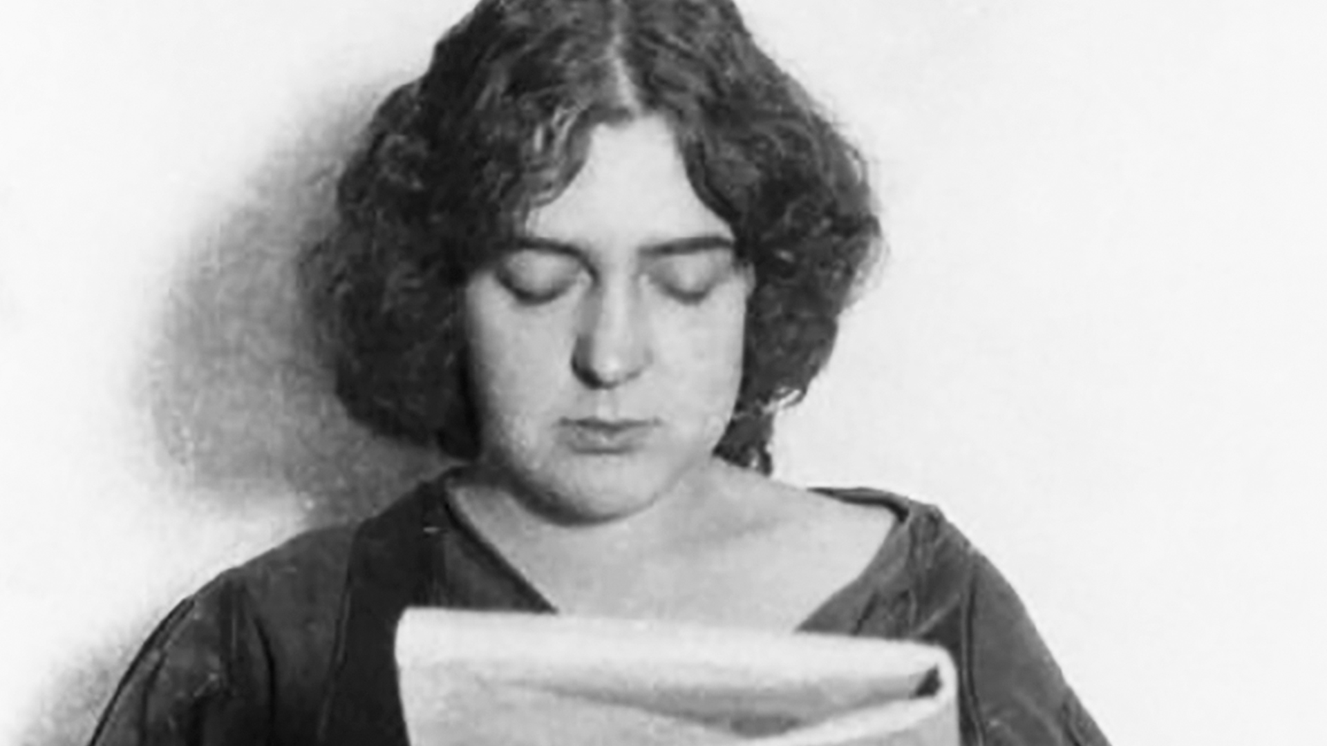 দুটি কালান্তক বুলেটের আঘাতে নির্বাপিত কবিজীবন