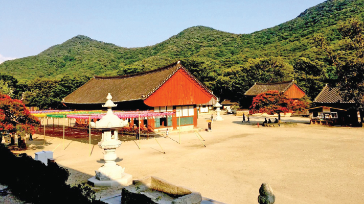 কোরিয়ার পাহাড়ি গ্রাম আর মেঘের রাজ্যে