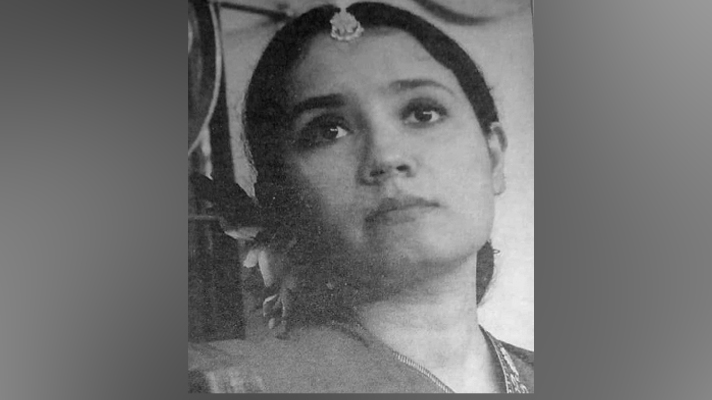 মাধবী : থিয়েটারের নতুন ভাবনার প্রযোজনা