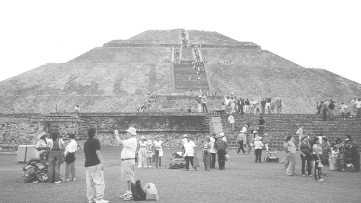 মেক্সিকোর প্রাচীন সভ্যতার পথে পথে